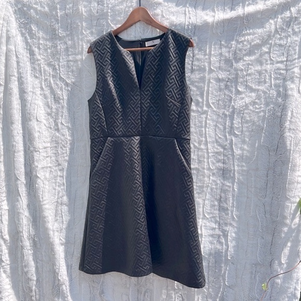 Natori Dress - Black Textured Sheath NWOT